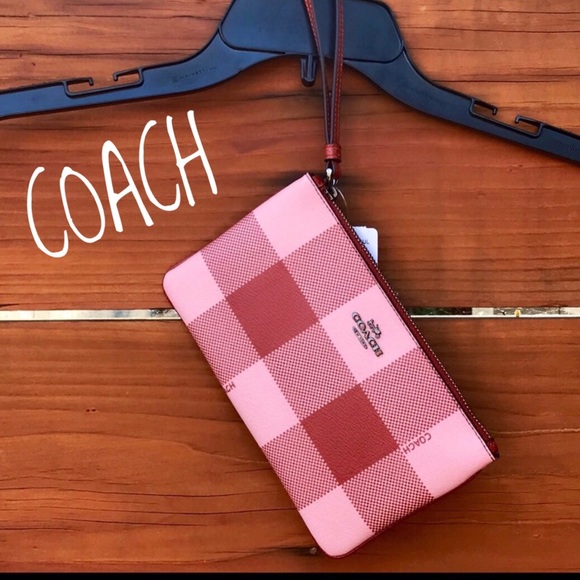 NWT Coach Pink Block Pattern Wristlet - Picture 2 of 6